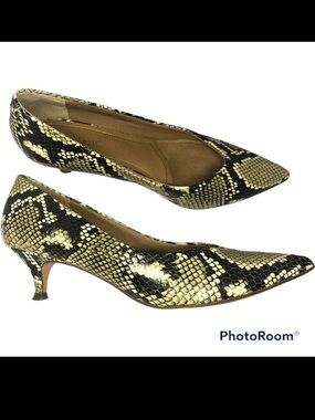 Vionic Josie Snake Print Kitten Heels Size 6.5 Pointed Toe Comfort